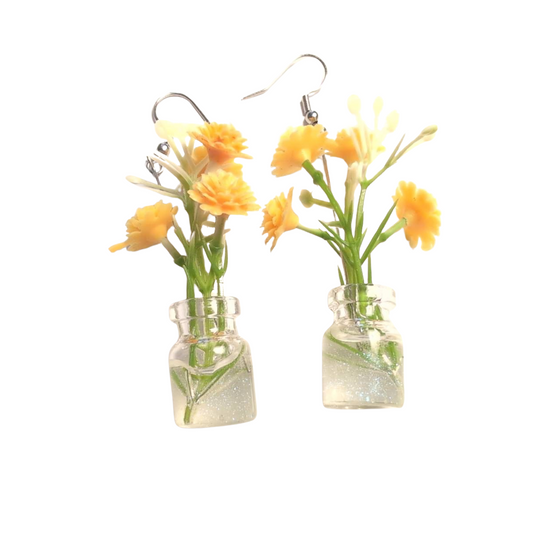 ohrringe-blumenvase mit blumen drin